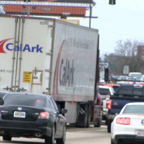 TRAFFIC _1450908208337.jpg