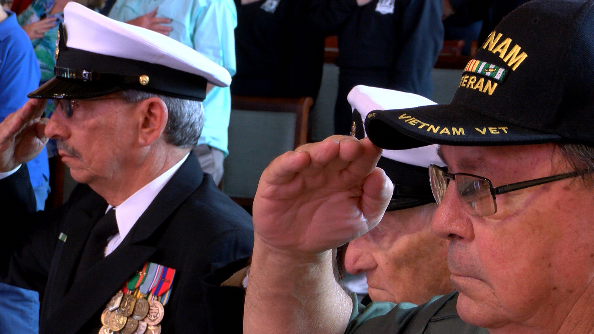 VETERANS DAY_1478899811489.jpg