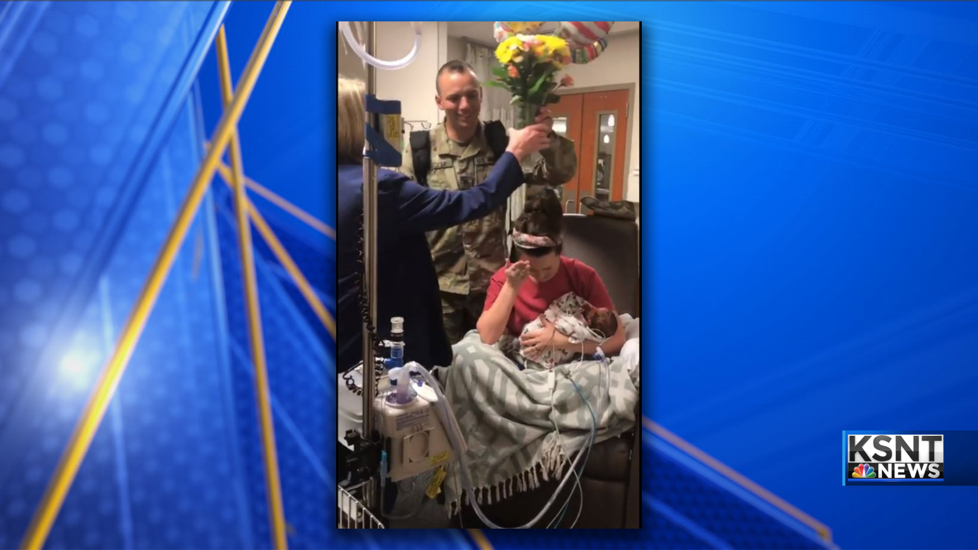 soldier surprises wife_1550284073261.png-846624083.jpg