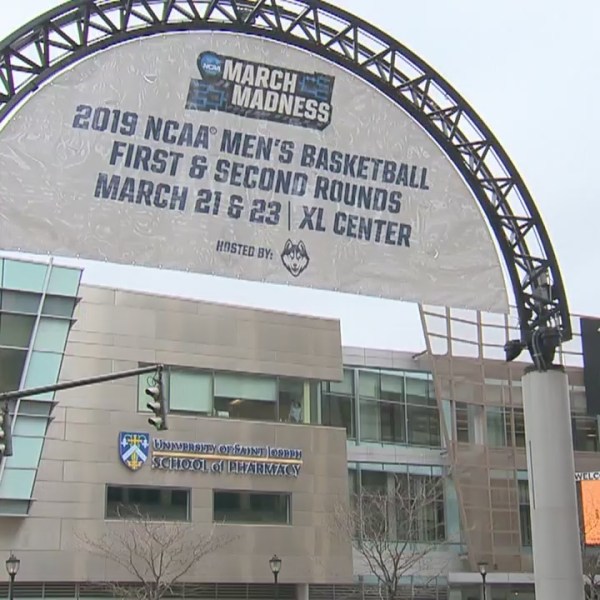 Basketball brings boost to Hartford businesses as NCAA Tournament begins
