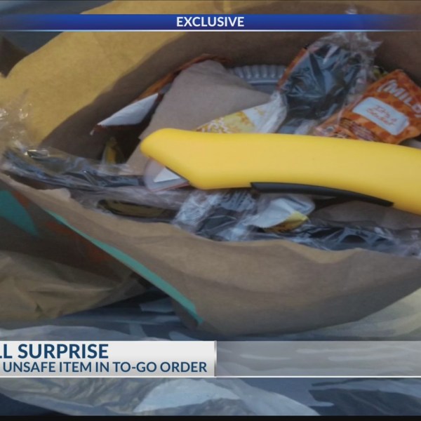 Family_finds_dangerous_tool_in_Taco_Bell_9_20190327031649-3156084