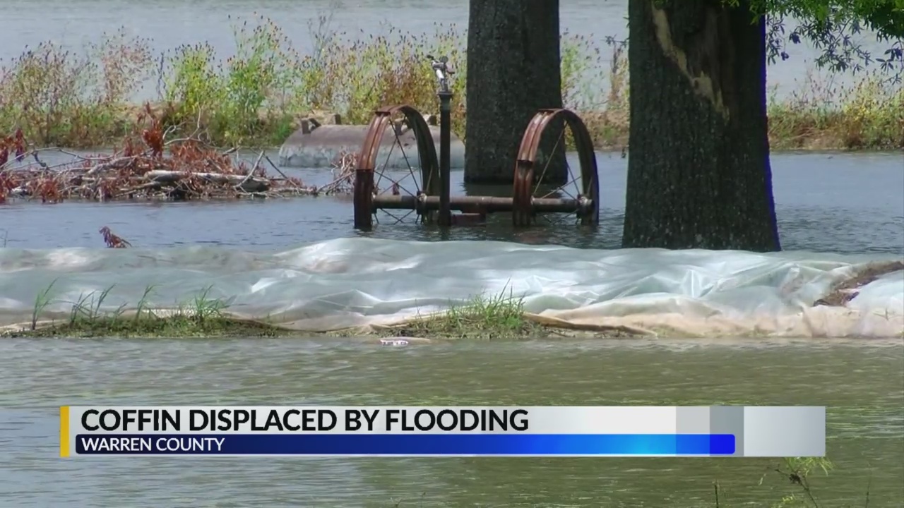 Coffin_displaced_by_floodwater_1_20190606221016-842162548-842162548